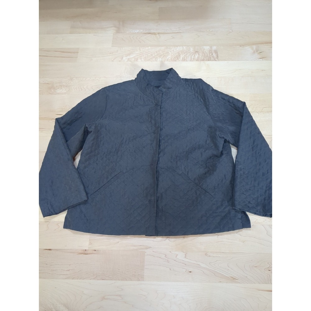 Eileen Fisher 100% Silk Quilted Jacket Snap Mock Neck Sz Small‎ Graphite Gray